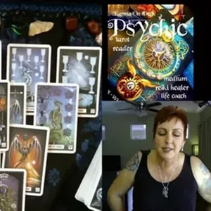 Image de couverture pour le Cours en ligne Explorez l'Avenir avec la Voyance en Ligne Sérieuse