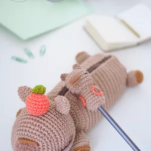 Imagem de capa para o Ebook Receita Estojo capivara e ponteira de lapis