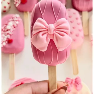 Imagem de capa para o Ebook Cake Pop - pastel en palito