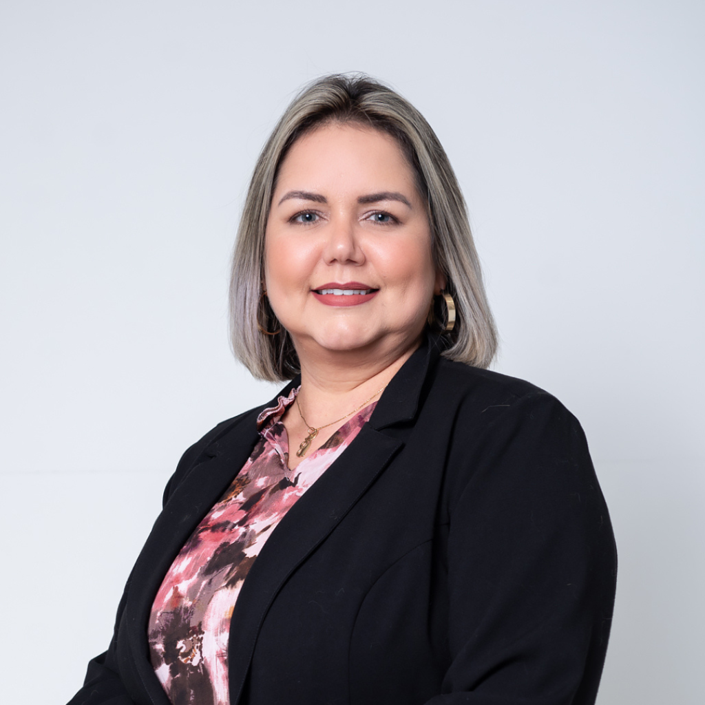 Dra. Luciana Oliveira