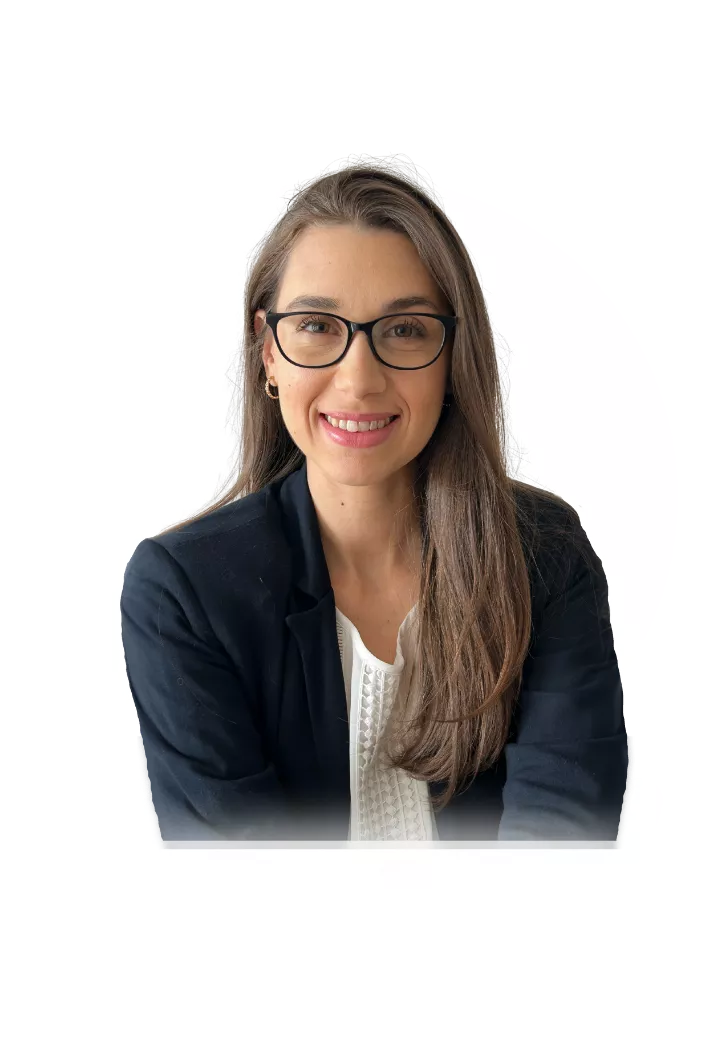 Amanda Leal, especialista em concursos públicos, com trajetória de superação, mostrando que organização e método são fundamentais para conquistar 7 aprovações e criar o Mapa Inteligente de Estudos TJSP.