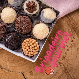 Imagem de capa para o Ebook Brigadeiro Gourmet Lucrativo