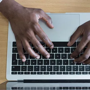 Imagem de capa para o Curso online Digitação Interativa