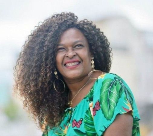 María López – 32 años