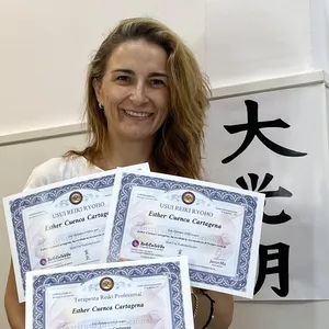 Imagen de portada para Curso online Esther y el Reiki Tradicional Japonés