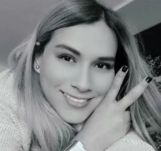 Isabela R.