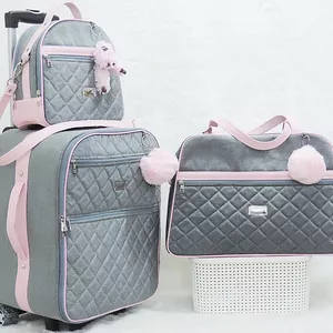 Imagem de Curso Malas e Bolsas criado por Hellena Cometti - Costura de Bolsas na hotmart