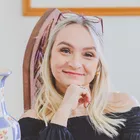 Prof. VANESSA ARAUJO