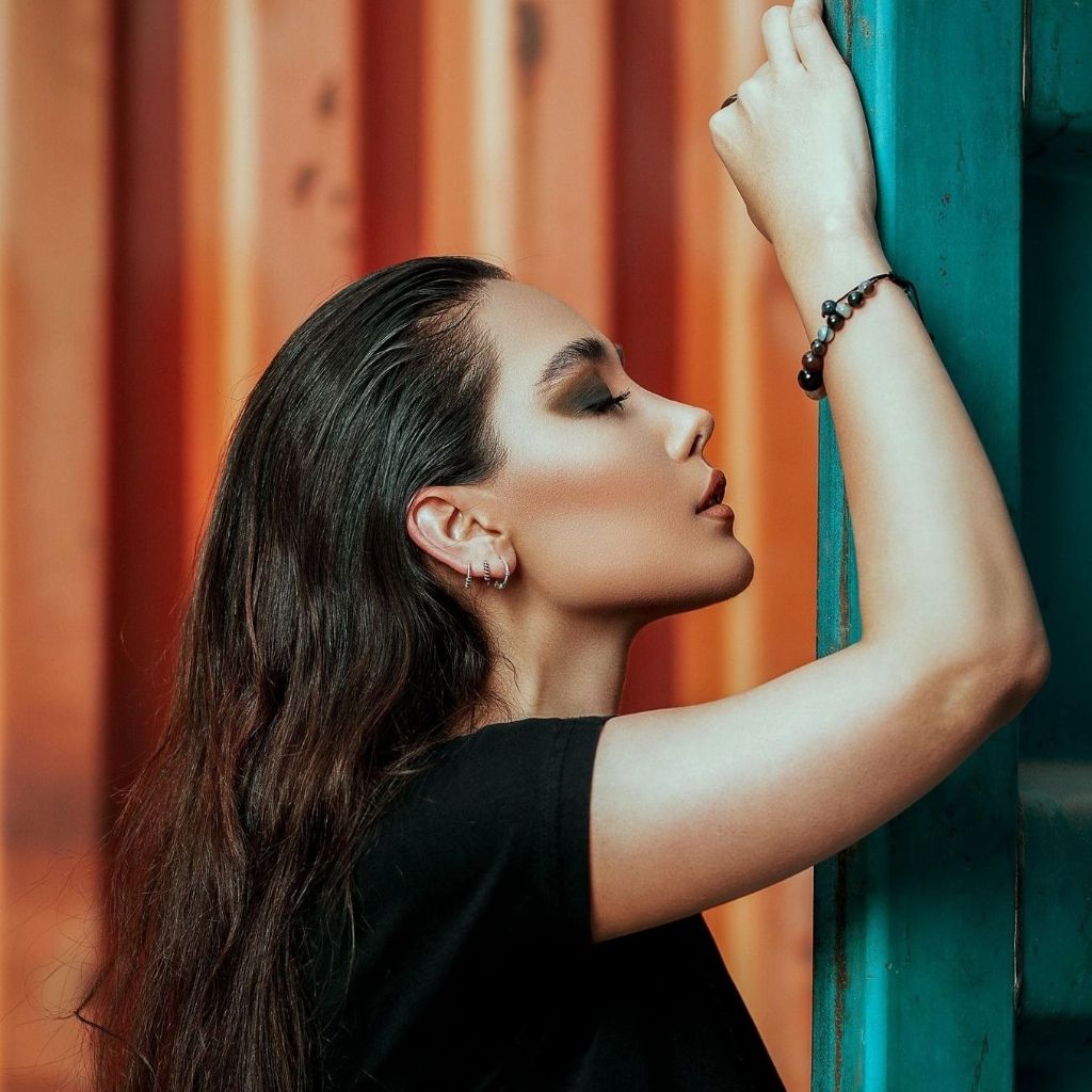 Ana Julia C.