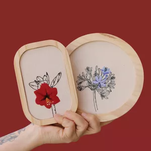 Imagem de capa para o Curso online Assinatura de riscos para bordar - Danni Ribeiro