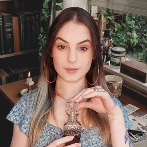 Imagem de capa para o Curso online Magia do Glamour