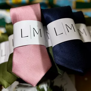 Imagem de capa para o Ebook Tag para gravata - Minimalista 