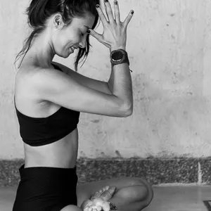 Imagem de capa para o Curso online Yoga Ju