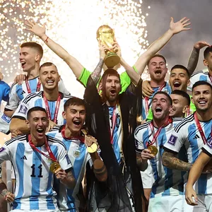 Imagen de portada para Curso online Foto Mundial especial