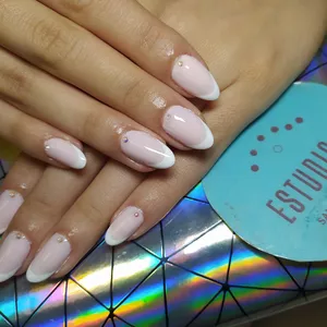 Imagen de portada para Curso online Manicuria básica unisex 