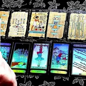Imagen de portada para Curso online 🔮 Tarot En San Sebastian: Descubre Tu Destino 🔮