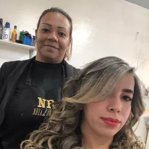 destravando na colorimetria luzes em cacheadas