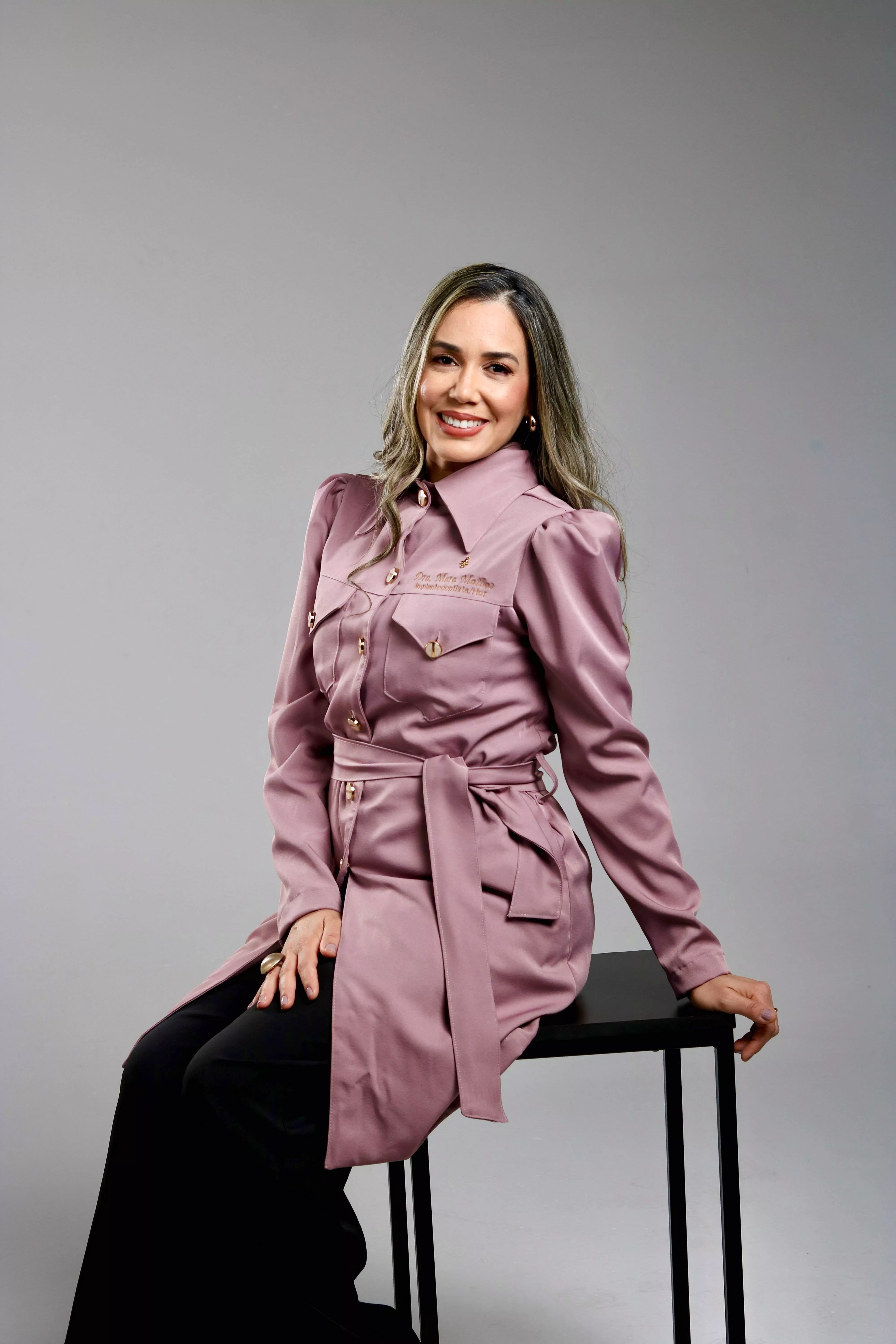 Dra Mara Mathos Esp. Hamonização Orofacial