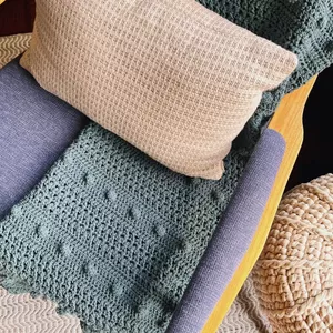 Imagem de capa para o Curso online Peseira de crochê Livorno