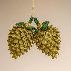 Imagem de capa para o Curso online Pinhas de Crochê – Amigurumi Decorativo 🌲✨