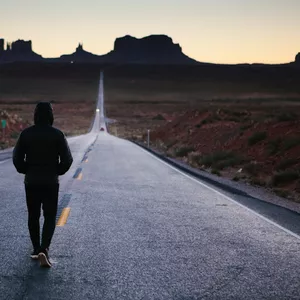 Imagen de portada para Ebook Motivación y desarrollo personal a través de videos en Facebook