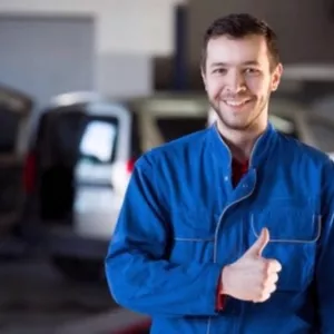 Imagem de capa para o Curso online Certificação de gerente de oficina mecânica