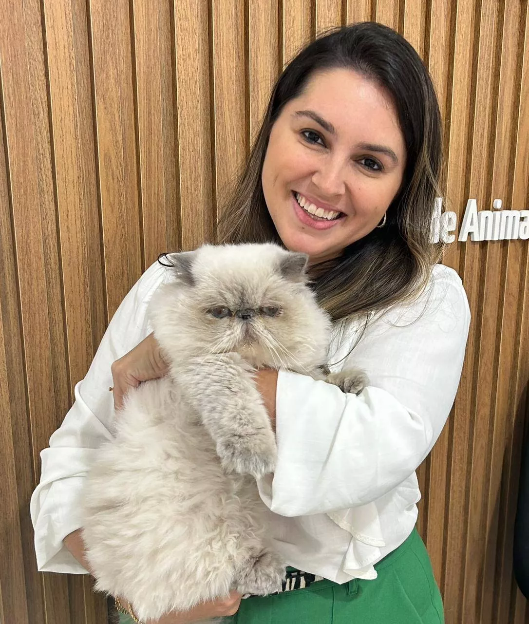 Dra Nina Quintanilha - DermatoVet Class