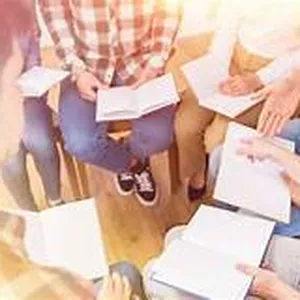 Imagem de capa para o Ebook IMPLANTAÇÃO DE PEQUENOS GRUPOS NA IGREJA