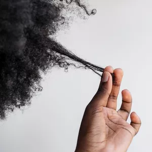 Imagem de capa para o Ebook Crescimento capilar - Zero queda de cabelo 