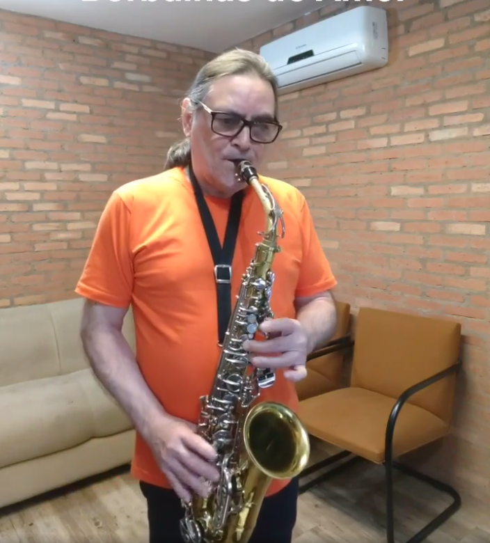 Carlinhos Oliveira