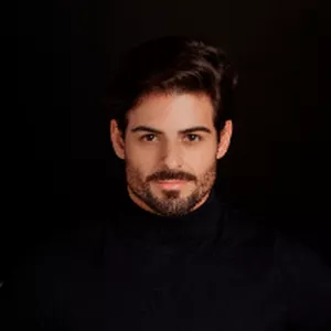 Imagem de capa para o Curso online Guia Definitivo de Poses - Lucas Chacon