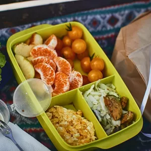 Imagem de capa para o Ebook Vida Saudável na Correria: Guia Prático de Alimentação