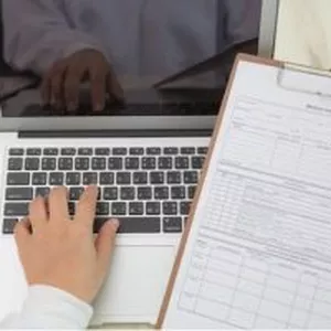 Imagem de capa para o Curso online Padronização Entrega de Resultados Críticos