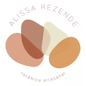 Imagem de capa para o Curso online Modelagem de cerâmica no torno - primeiros passos