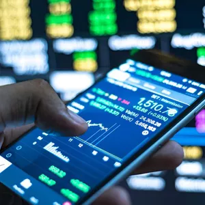 Imagen de portada para Curso online Estrategia para Ser RENTABLE haciendo TRADING