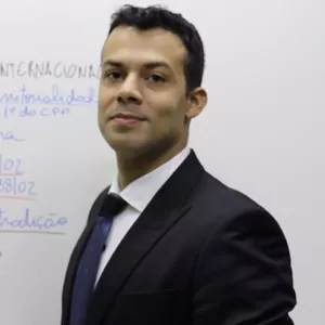 Imagem de capa para o Curso online Processo Penal - curso completo - iniciando do zero