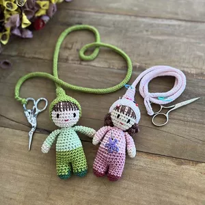 Imagem de capa para o Curso online 🦋 Boneca Porta Tesoura