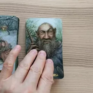 Imagen de portada para Curso online Descubre lo que hacen los videntes 🔮✨