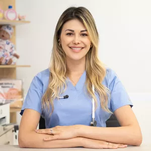 Imagen de portada para Curso online CURSO Cuidados del Recién Nacido - Tu Guía para los Primeros Días de Vida