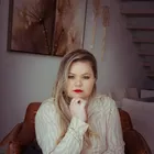 VANESSA WAL METZER