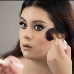 Imagen de portada para Curso online curso de automaquillaje para principiantes