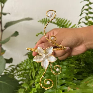 Imagem de capa para o Ebook Guia Completo: Criando braceletes do zero