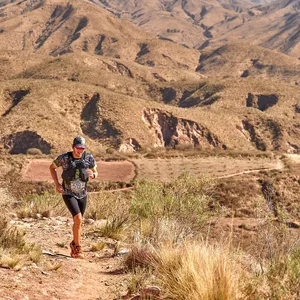 Imagen de portada para Curso online Entrenamiento en mindfulness aplicado al trail running