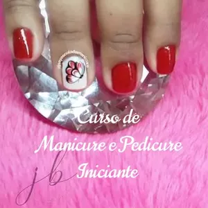 Imagem do curso Curso de Manicure e Pedicure Profissional