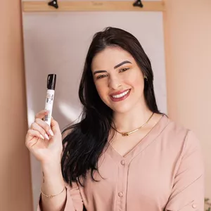 Imagem de capa para o Curso online Dermaplaning nos Pés