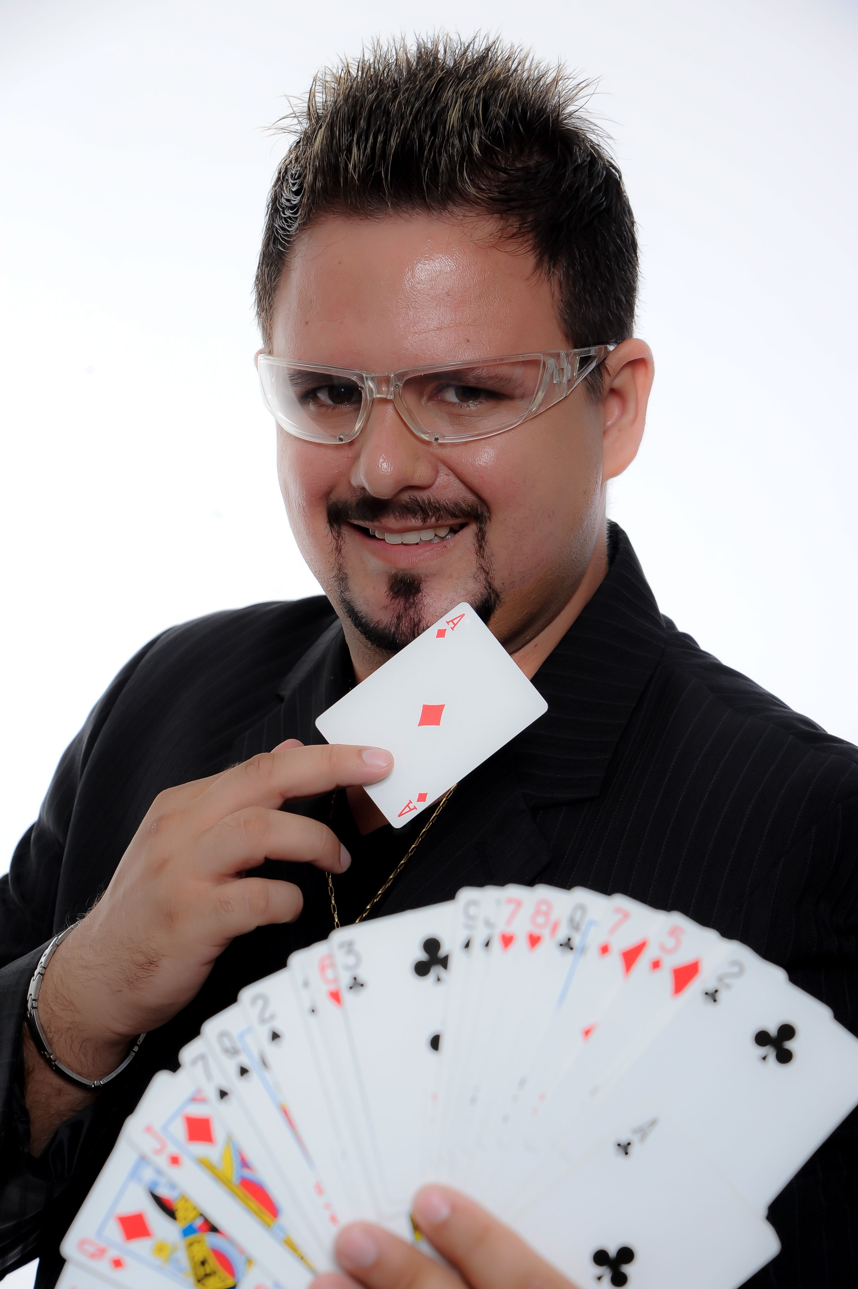 Imagem do curso CURSO DE MÁGICA PROFISSIONAL