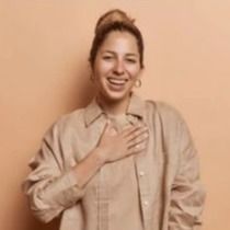 🔹Elena Vizcarra, Gestora Comercial.