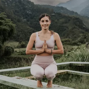 Imagen de portada para Curso online Yoga para Principiantes