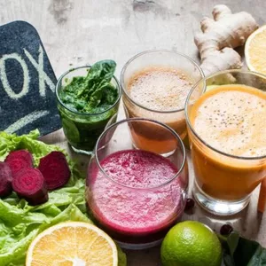 Imagen de portada para Ebook Plan Detox con Jugos de 7 Días Desinflama, Sana, y Recupera tu Energía 