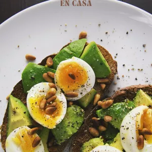 Imagen de portada para Ebook RECETAS SALUDABLES EN CASA